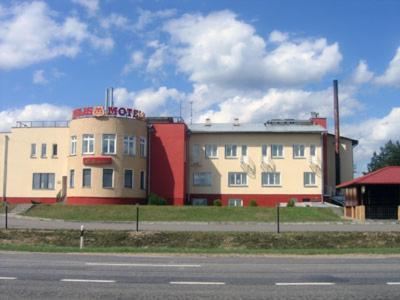 Maldis Motel Madziunai Екстериор снимка